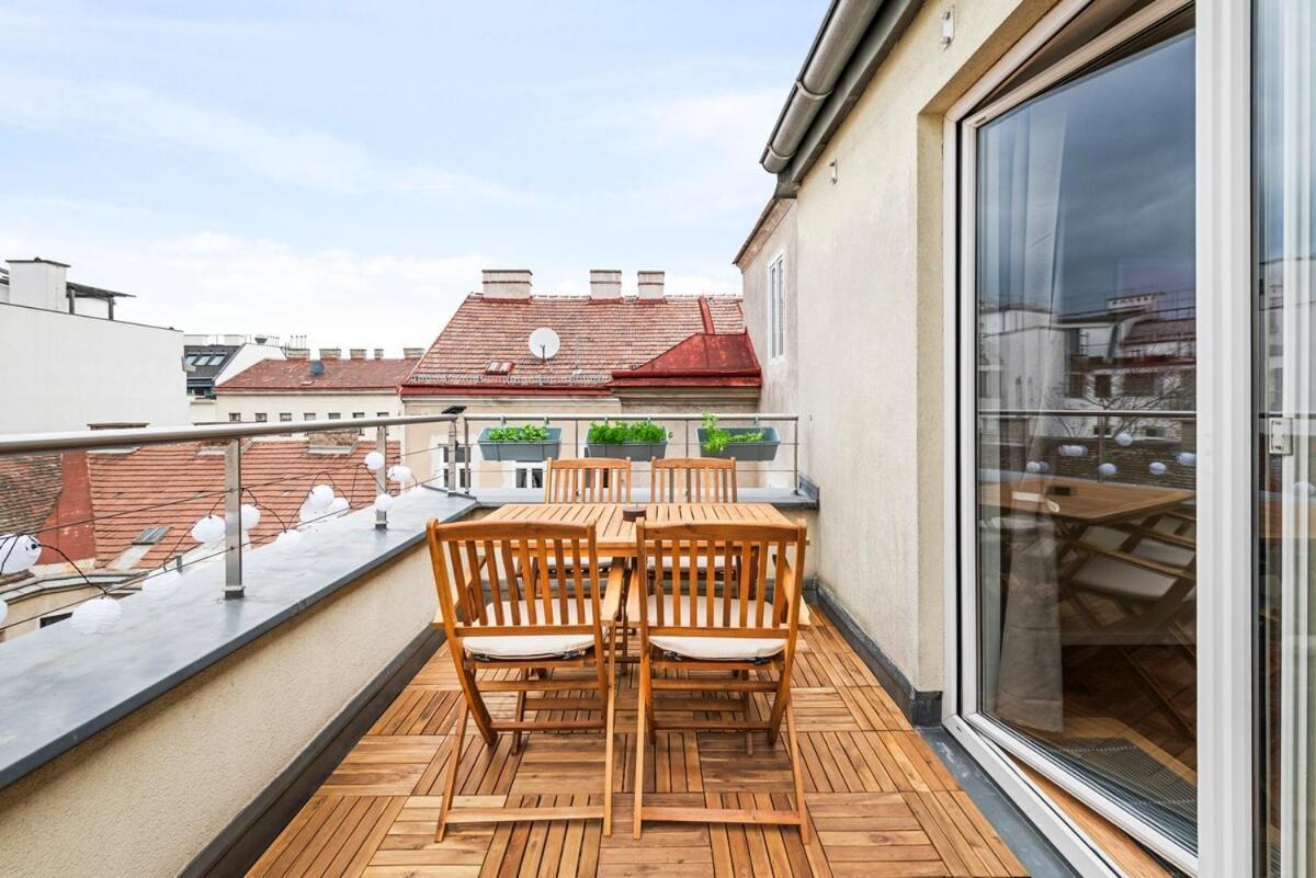 Modern Near Center - Rooftop Terrace Vienna